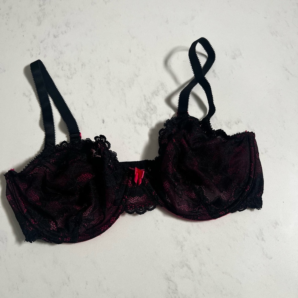 Unlined lace bra
